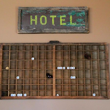The Brewster Inn Dexter Luaran gambar