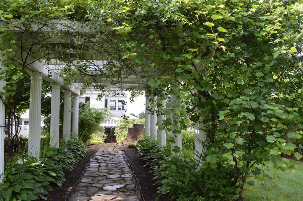 The Brewster Inn Dexter Luaran gambar