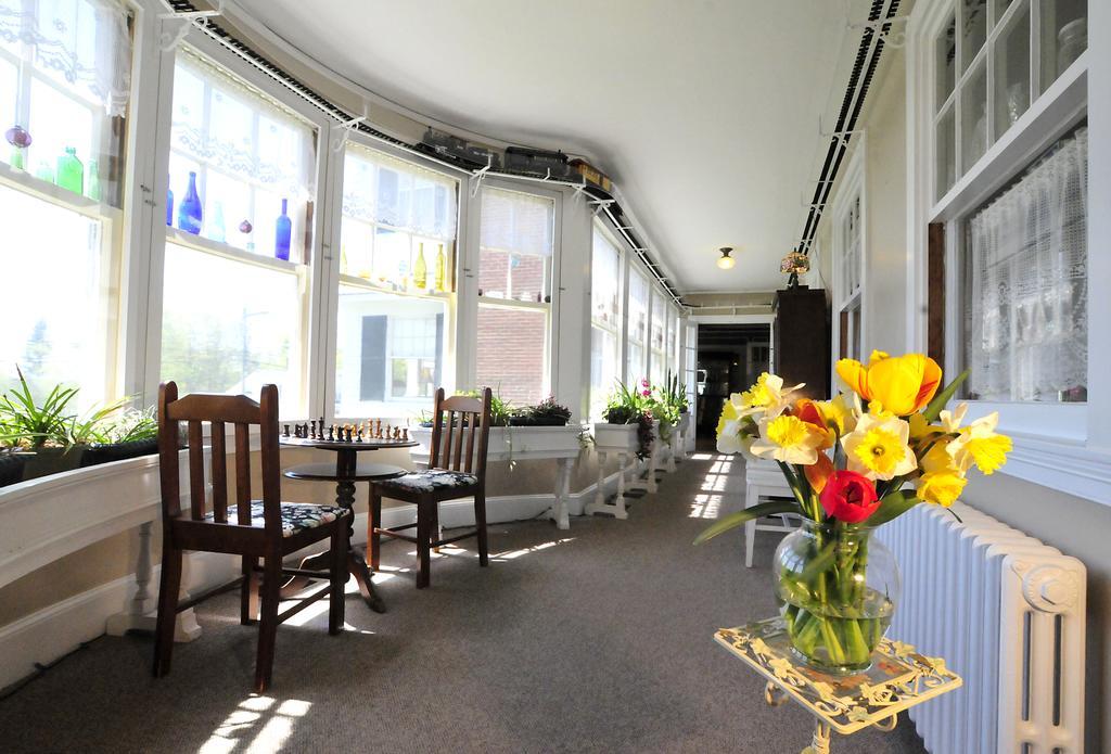 The Brewster Inn Dexter Luaran gambar