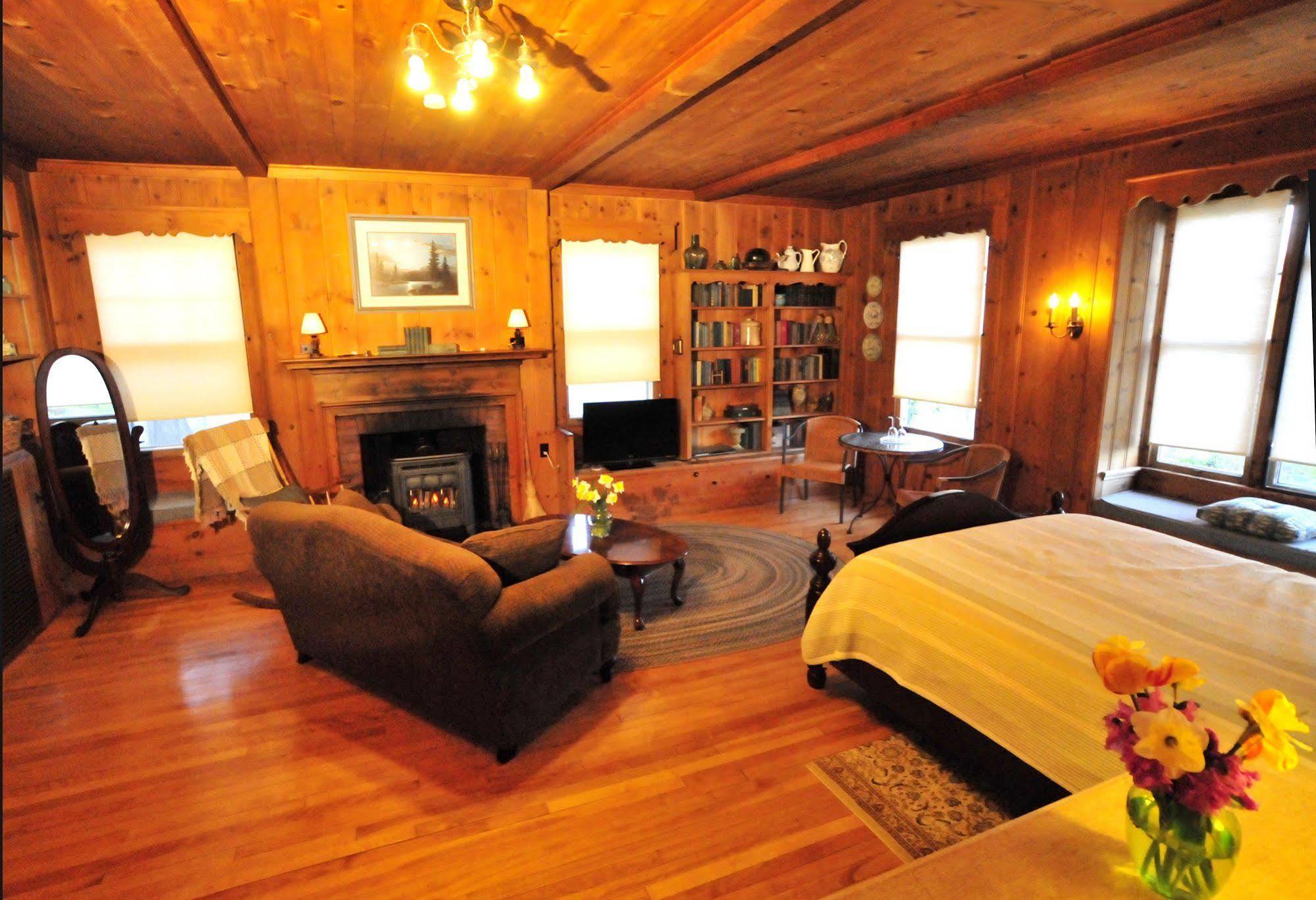 The Brewster Inn Dexter Luaran gambar